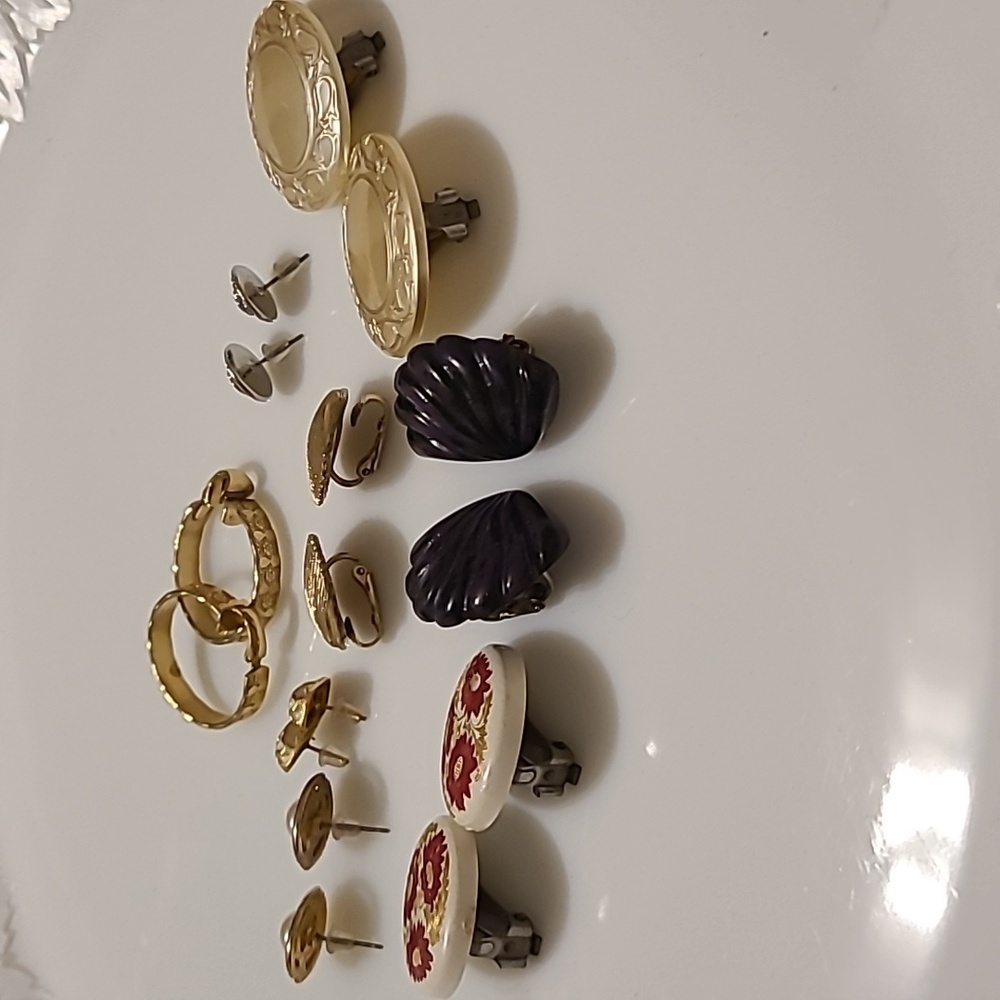 Set of 8 Clip on, and Pierced Earrings - Picture 3 of 14